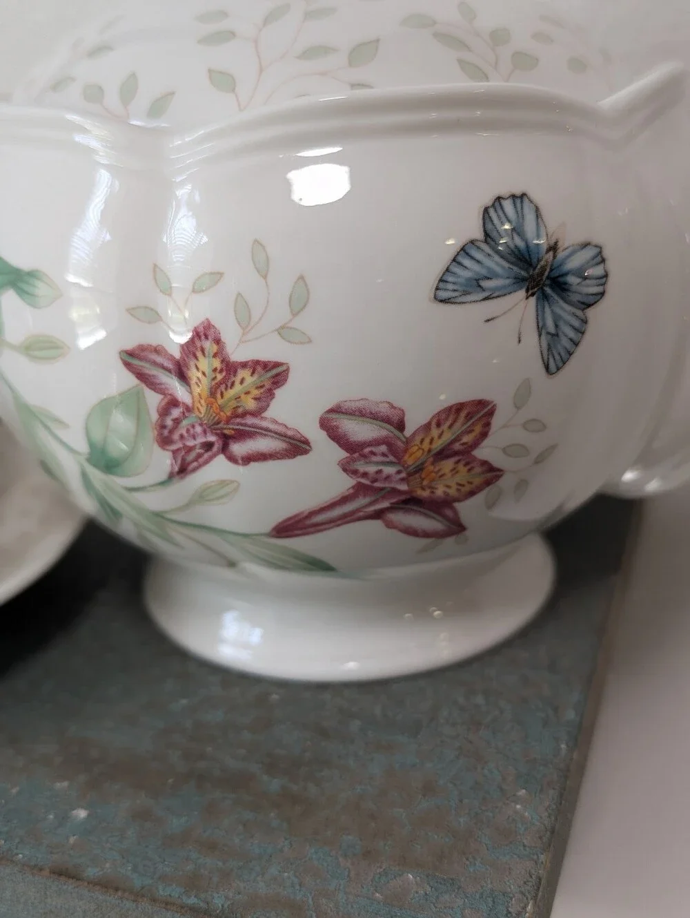 Vintage Lenox Butterfly Meadow Teapot with 4 Tea cups and Saucers 10 Pieces